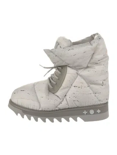 Pre-owned Louis Vuitton Lace-up Boots In Neutral