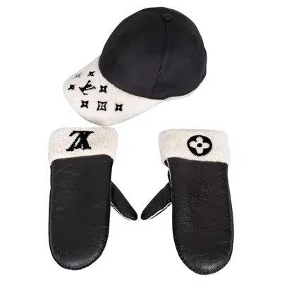 Pre-owned Louis Vuitton Lambskin Cap And Glove Set - Size M In Black