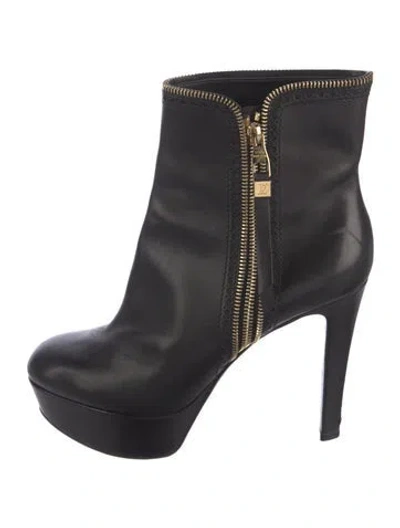 Pre-owned Louis Vuitton Leather Boots In Black