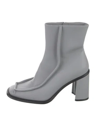 Pre-owned Louis Vuitton Leather Boots In Grey
