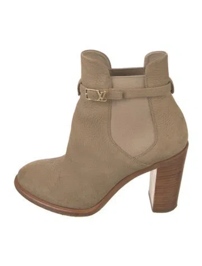 Pre-owned Louis Vuitton Leather Boots In Neutral