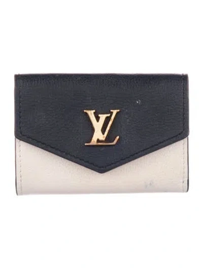 Pre-owned Louis Vuitton Leather Card Holder In Black
