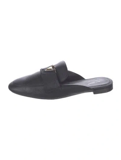 Pre-owned Louis Vuitton Leather Chain-link Accents Mules In Black