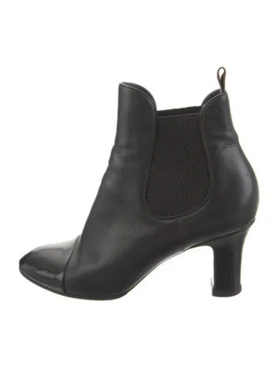 Pre-owned Louis Vuitton Leather Chelsea Boots In Black