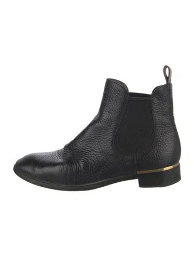 Pre-owned Louis Vuitton Leather Chelsea Boots In Black