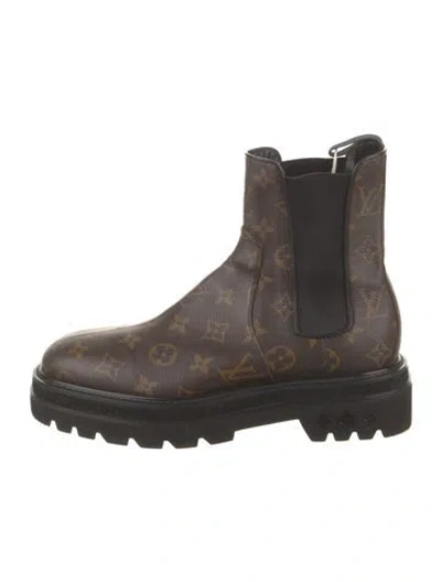 Pre-owned Louis Vuitton Leather Chelsea Boots In Brown