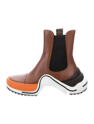 Pre-owned Louis Vuitton Leather Chelsea Boots In Brown