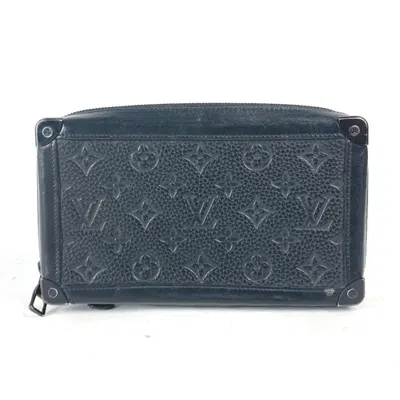 Pre-owned Louis Vuitton Leather Clutch Bag Pouch () In Black