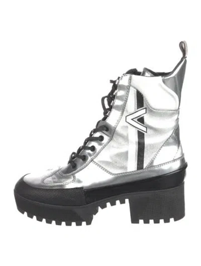 Pre-owned Louis Vuitton Leather Colorblock Pattern Lace-up Boots In Silver