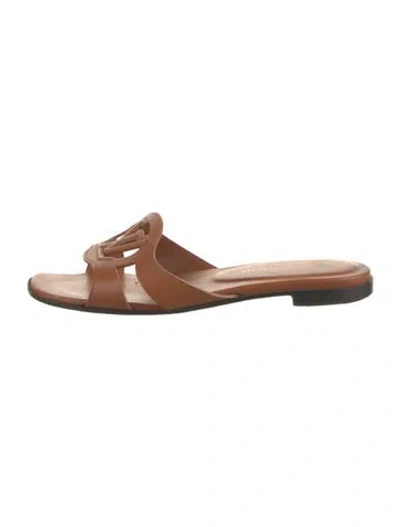 Pre-owned Louis Vuitton Leather Cutout Accent Slides In Brown
