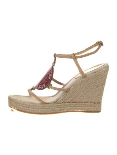 Pre-owned Louis Vuitton Leather Espadrilles In Neutral