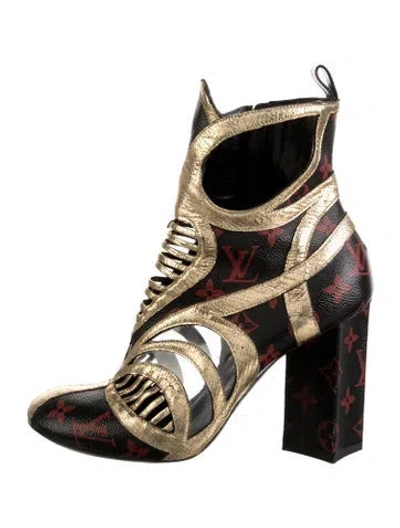 Pre-owned Louis Vuitton Leather Graphic Print Boots In Gold