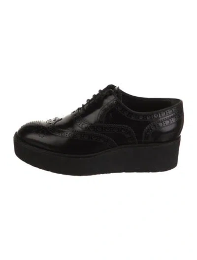 Pre-owned Louis Vuitton Leather Lasercut Accents Oxfords In Black