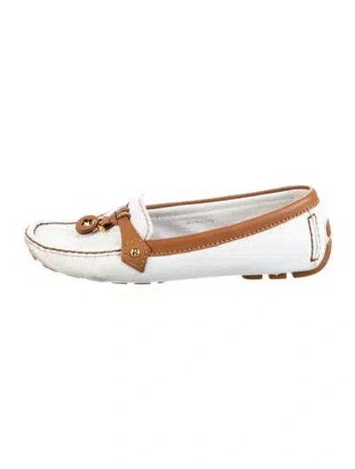 Pre-owned Louis Vuitton Leather Loafers In White