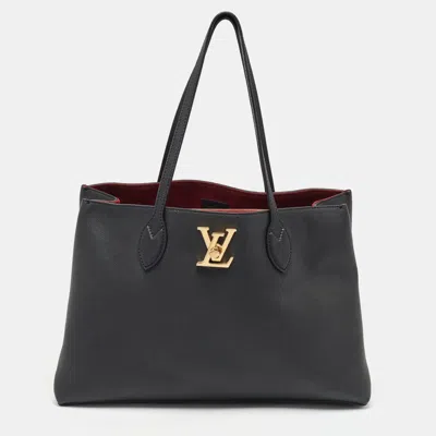 Pre-owned Louis Vuitton Leather Lockme Shopper Bag In Black
