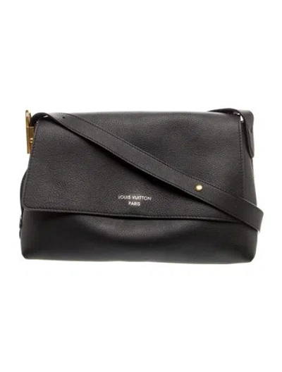 Pre-owned Louis Vuitton Leather Low Key In Black