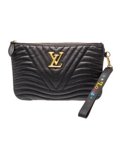 Pre-owned Louis Vuitton Leather New Wave Pochette In Black