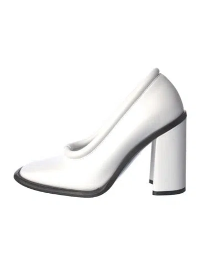 Pre-owned Louis Vuitton Leather Pumps In Multi
