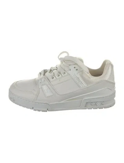 Pre-owned Louis Vuitton Leather Sneakers In White