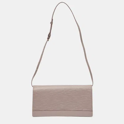 Pre-owned Louis Vuitton Lilac Epi Leather Honfleur Clutch Bag In Purple