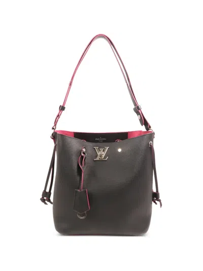 Pre-owned Louis Vuitton Lockme Bucket Bag In Black