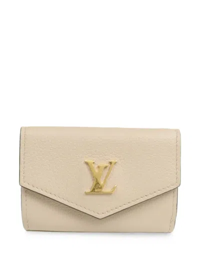 Pre-owned Louis Vuitton Lockmini Leather Wallet In Neutrals