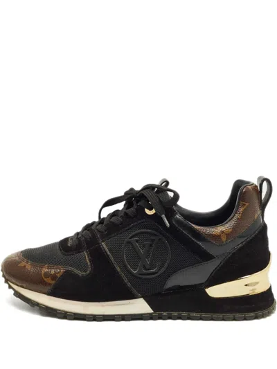 Pre-owned Louis Vuitton Logo Detail Monogram Trainers In Black