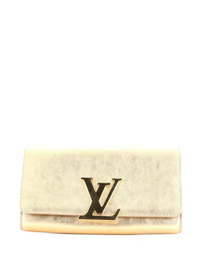 Pre-owned Louis Vuitton Louise Leather Mm Clutch Bag In Gold