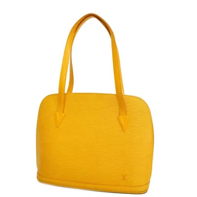 Pre-owned Louis Vuitton Lussac Yellow Leather Shoulder Bag ()