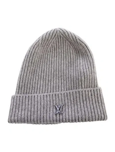 Pre-owned Louis Vuitton Lv Ahead Beanie In Grey
