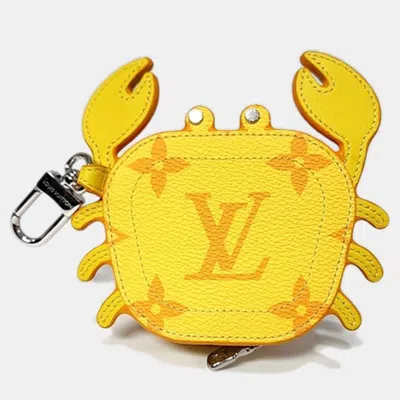 Pre-owned Louis Vuitton Lv Crab Bag Charm In Yellow