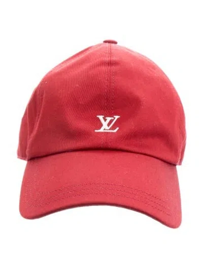 Pre-owned Louis Vuitton Lv League Cap In Red
