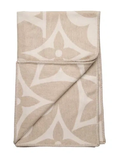 Pre-owned Louis Vuitton Lv Medallion Blanket In Neutral