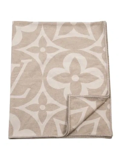 Pre-owned Louis Vuitton Lv Medallion Blanket In Neutrals