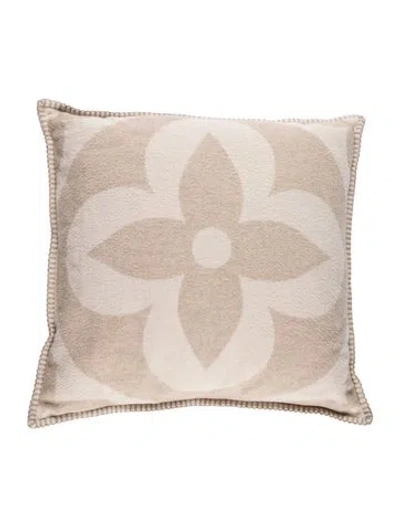 Pre-owned Louis Vuitton Lv Medallion Cushion In Neutral