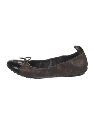Pre-owned Louis Vuitton Lv Monogram Ballet Flats In Brown