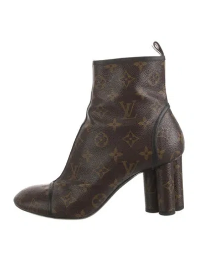 Pre-owned Louis Vuitton Lv Monogram Boots In Brown