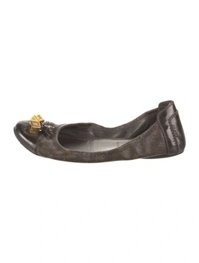 Pre-owned Louis Vuitton Lv Monogram Bow Accents Ballet Flats In Brown
