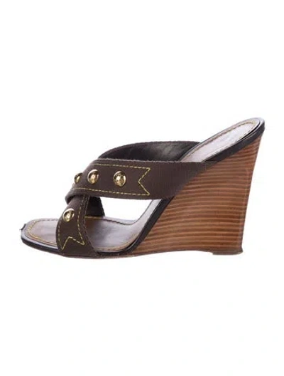 Pre-owned Louis Vuitton Lv Monogram Canvas Slides In Brown