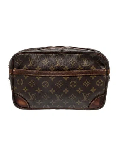 Pre-owned Louis Vuitton Lv Monogram Clutch In Brown
