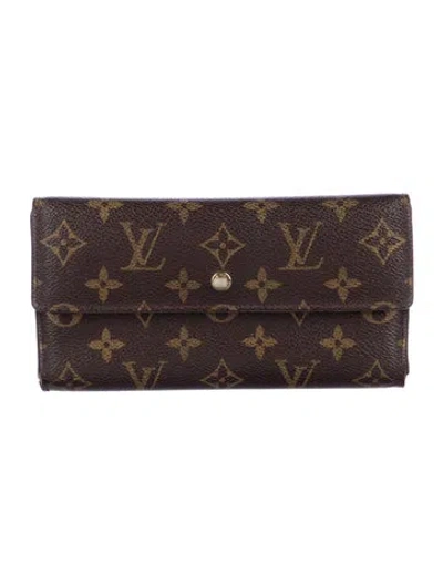 Pre-owned Louis Vuitton Lv Monogram Coated Canvas International Wallet In Brown