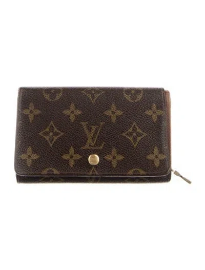 Pre-owned Louis Vuitton Lv Monogram Coated Canvas Trésor Wallet In Brown