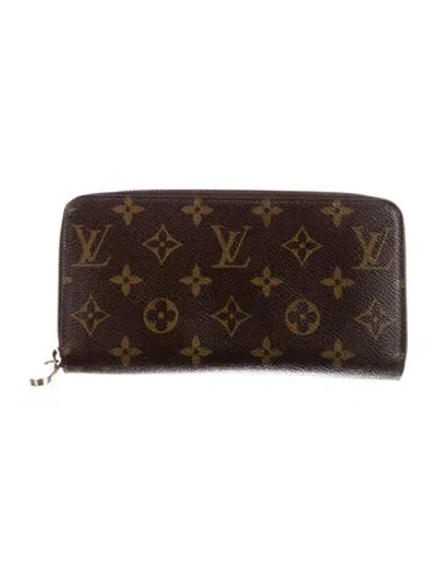 Pre-owned Louis Vuitton Lv Monogram Coated Canvas Zippy Wallet In Brown