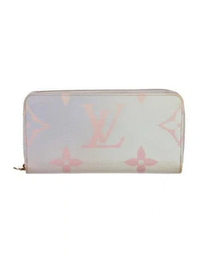 Pre-owned Louis Vuitton Lv Monogram Coated Canvas Zippy Wallet In Multi