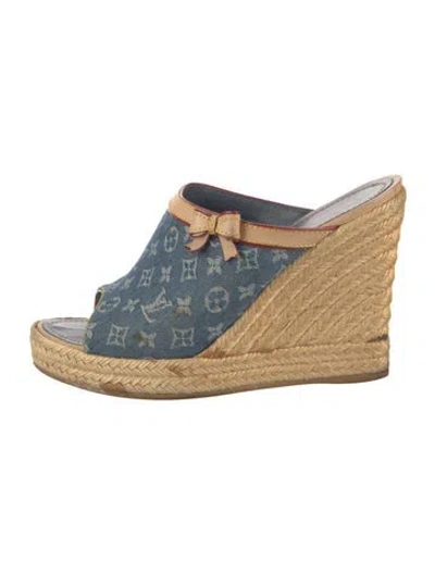 Pre-owned Louis Vuitton Lv Monogram Denim Espadrilles In Blue