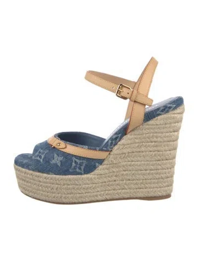 Pre-owned Louis Vuitton Lv Monogram Denim Espadrilles In Neutrals