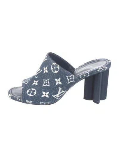Pre-owned Louis Vuitton Lv Monogram Denim Slides In Blue