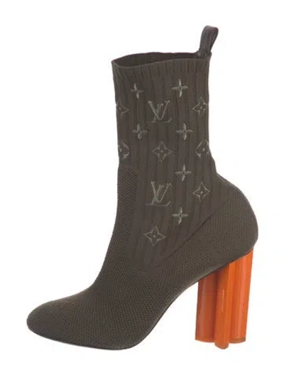 Pre-owned Louis Vuitton Lv Monogram Embroidered Accent Sock Boots In Green