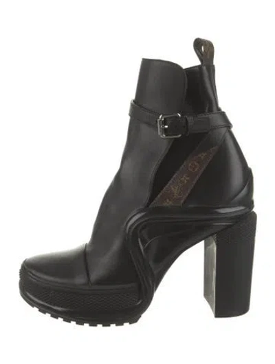 Pre-owned Louis Vuitton Lv Monogram Leather Boots In Black