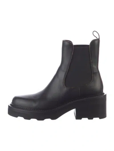Pre-owned Louis Vuitton Lv Monogram Leather Chelsea Boots In Black